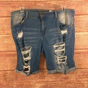 Vip Jean Shorts